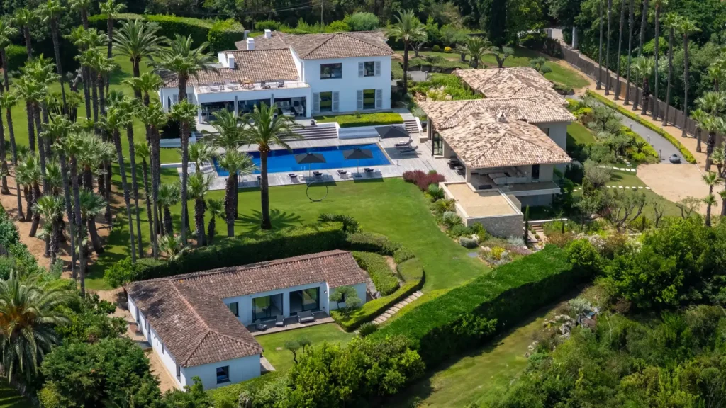 BASTIDE (9)